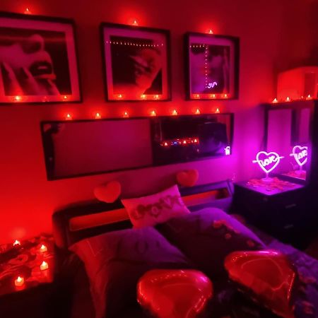 Love Room Sexy Love Cosy Lib Proche Centre Gare A Pied Aulnay-sous-Bois Kültér fotó